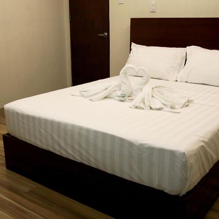 Happytelle Otel Dipolog Dış mekan fotoğraf