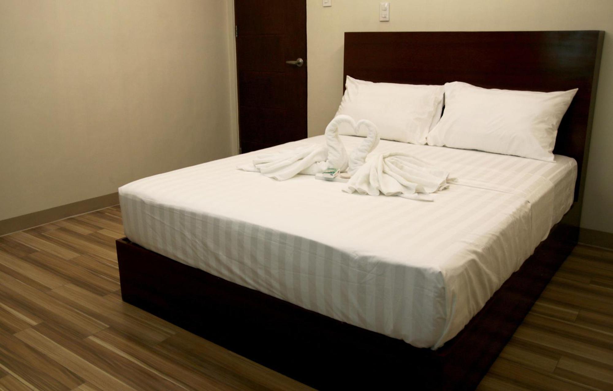 Happytelle Otel Dipolog Dış mekan fotoğraf